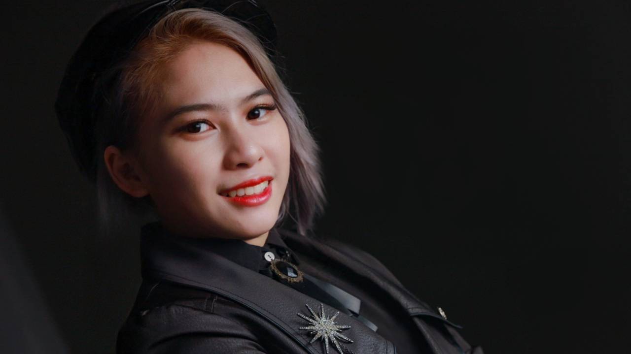 Woon Khiaozen（婉乔森）